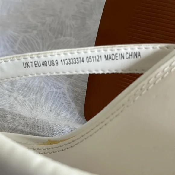 NWOT ASOS Design Cream High Heel Slides - Picture 6 of 6